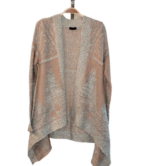 M. Fredric, size M, loose cardigan.  Light grey and mauve pink. NWOT. - Picture 4 of 14